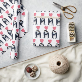 Paar Emperor Penguin Heart Valentijnsdag Cadeaupapier