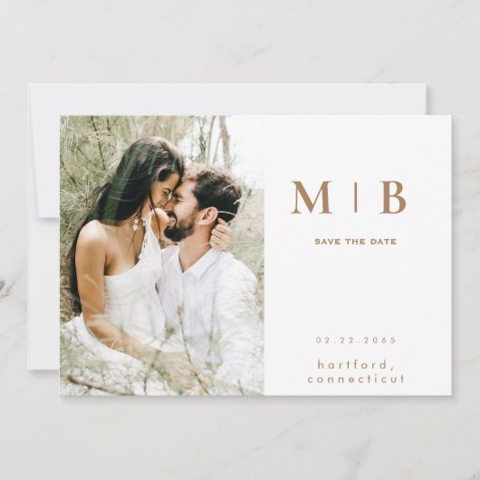 Paar Foto Monogram Goud & Wit Save the Date Kaart (Voorkant)