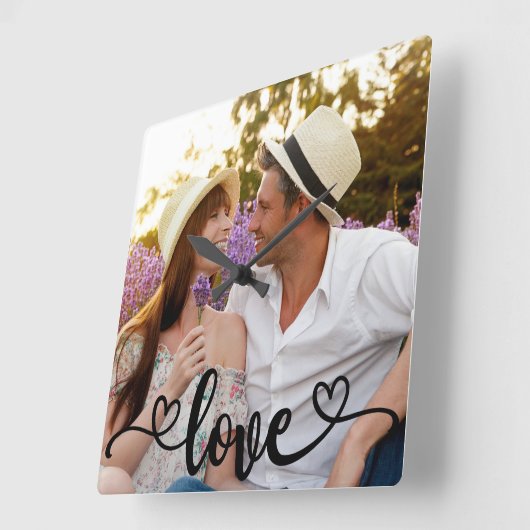 Paar-fotoliefdesprogramma's en -hartenkalligrafie vierkante klok (Hoek)