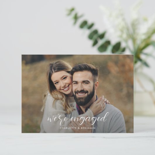 Paar Foto's Bruiloft Verloving Party Uitnodiging (Staand voorkant)