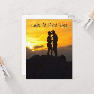 Paar kussen op de rotsen in Key West