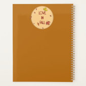 Paar met handen samen in de herfst planner (Achterkant)