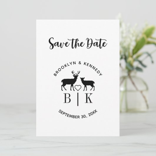 Paar naam Deer Monogram Rustic Land Weddenschap Save The Date (Staand voorkant)