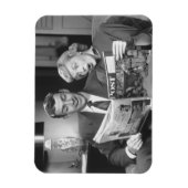 Paar Reading Magazine Magneet (Verticaal)