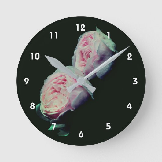 Paar Roze Rozen Bloemstuk Ronde Klok (Voorkant)