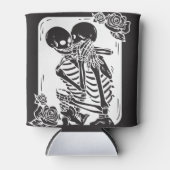 Paar Skelet op een Blikjeskoeler (Voorkant)