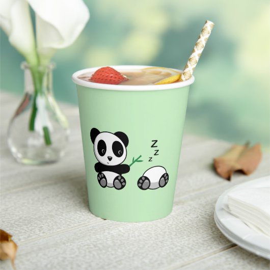 Paar van Cute Little Pandas op Green Papieren Bekers (Insitu)