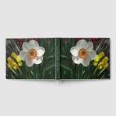Paar van Daffodils Roze en Gele Lentbloemen Gastenboek (Volledig)