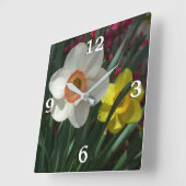 Paar van Daffodils Roze en Gele Lentbloemen Vierkante Klok (Hoek)