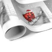 Paar van de rode kerstkardinalen in de sneeuw cadeaupapier (Rol Hoek)