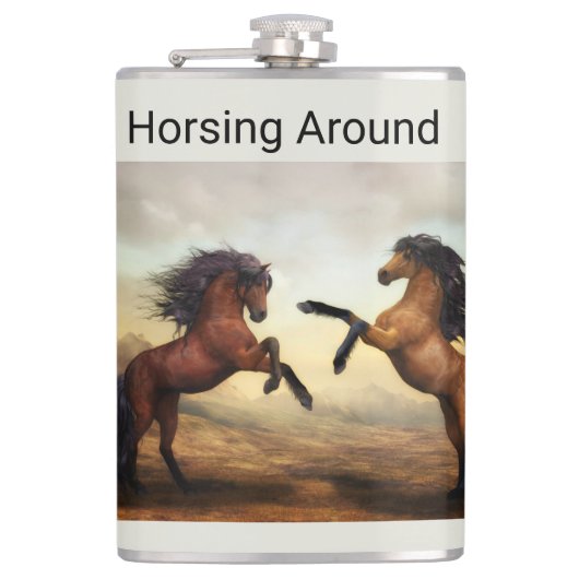 paar wilde paarden fles heupfles (Voorkant)