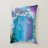 Paar witte wolven met noorderlicht accent kussen (Achterkant (Verticaal))