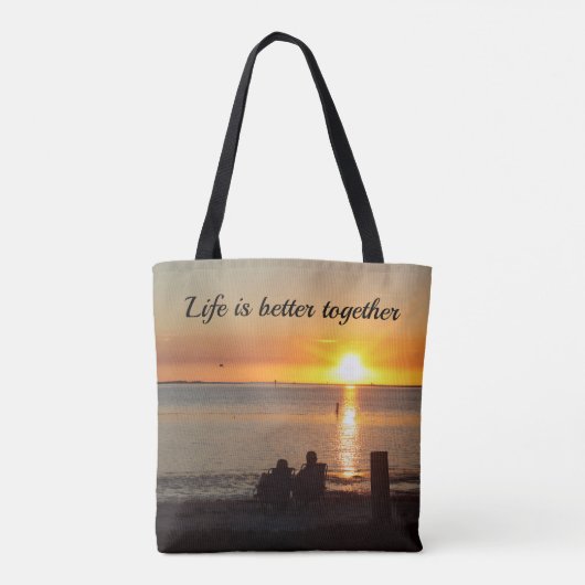 Paar zit op strand op de Canvas tas (Achterkant)