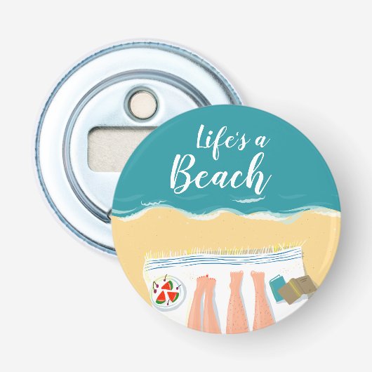 Paar Zonnebaden op het strand Slogan Button Flesopener (Voorkant)
