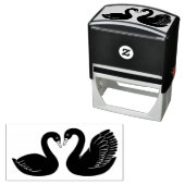 Paar zwarte zwanen zelfinktende stempel (In situ)