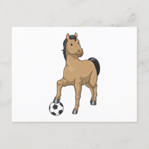Paard als voetballer met voetbal briefkaart