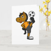 Paard als voetballer met voetbal kaart (Gele Bloem)
