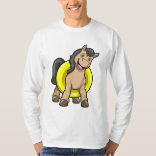 Paard bij strand met draaiende ring t-shirt