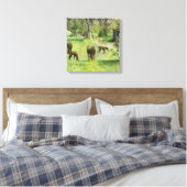 Paard & Colts in de wei - Square Canvas Art (Insitu (Slaapkamer))