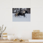 Paard dat door de sneeuw rent poster (Keuken)