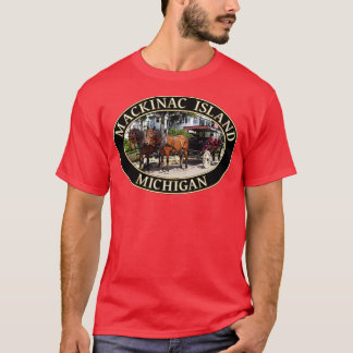 Paard en koets in het historische Mackinac Island  T-shirt