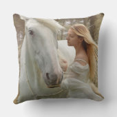Paard en meisje fantasie kussen (Achterkant)