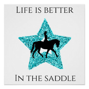 Paard en Ruiter - Het Leven Is Beter In Het Zadel Perfect Poster