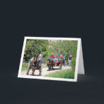 Paard-en-wagens in het park kaart<br><div class="desc">Paard-en-wagens in het park Wenskaart. U kunt dit product gemakkelijk gratis aanpassen als u tekst wilt toevoegen of de achtergrondkleur wilt wijzigen.</div>