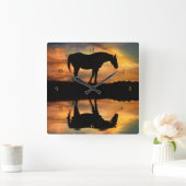  paard en water vierkante klok (Huis)