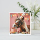 Paard eten taart verjaardag uitnodiging, Paard lie Kaart (Staand voorkant)