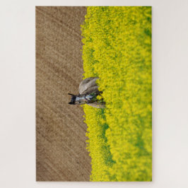 Paard in een bloemenveld legpuzzel