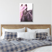 Paard in het Lila Canvas Afdruk (Insitu (Slaapkamer))