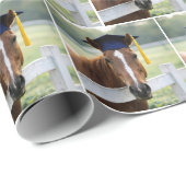 Paard met een afstudeerhoed cadeaupapier (Rol Hoek)