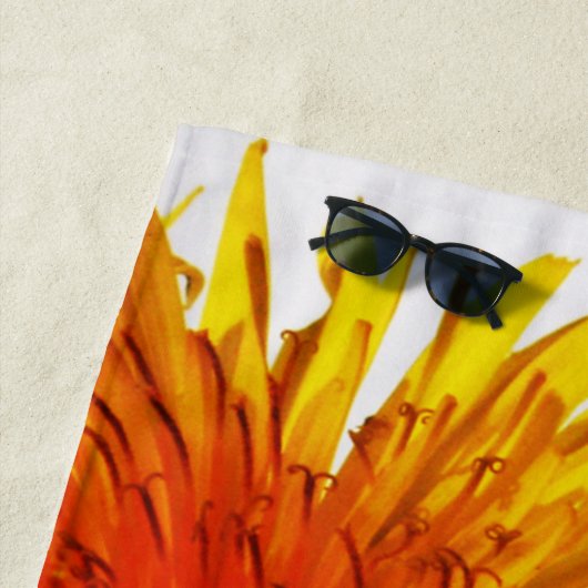 Paardebloem en Schaduw btcnm Strandlaken (In situ)