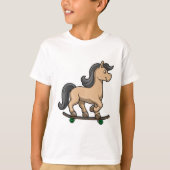 Paarden als Skater met skateboard T-shirt (Voorkant)