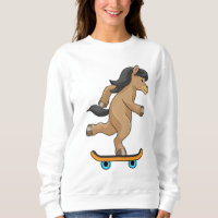 Paarden als Skater met skateboard