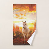 Paarden bij zonsondergang bad handdoek (Handdoek)