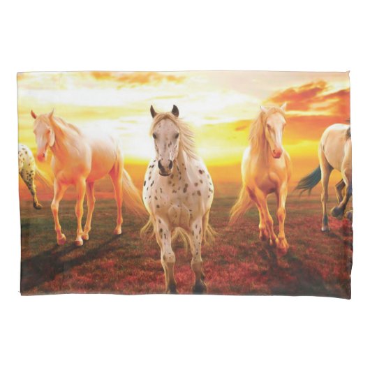 Paarden bij zonsondergang kussensloop (Voorkant)