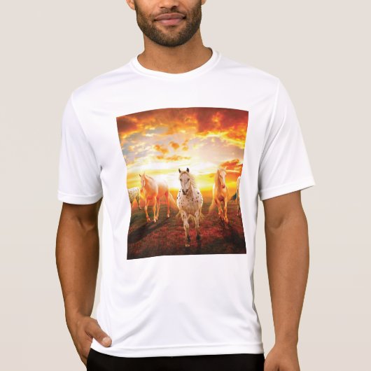 Paarden bij zonsondergang t-shirt (Voorkant)