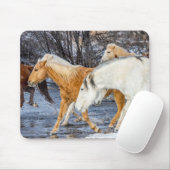 Paarden die de stroom passeren muismat (Met muis)