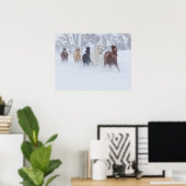 Paarden die door de sneeuw rennen poster (Thuiskantoor)