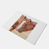 Paarden die in een weiland snuiven deurmat (Schuin)