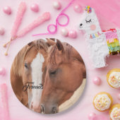 Paarden die in een weiland snuiven papieren bordje (Feest)