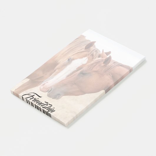 Paarden die in een weiland snuiven post-it® notes (Schuin)