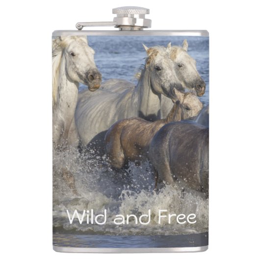 Paarden die in het water galmen heupfles (Voorkant)