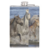 Paarden die in het water galmen heupfles (Achterkant)