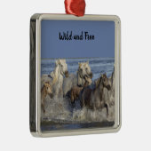 Paarden die in het water galmen metalen ornament (Rechts)