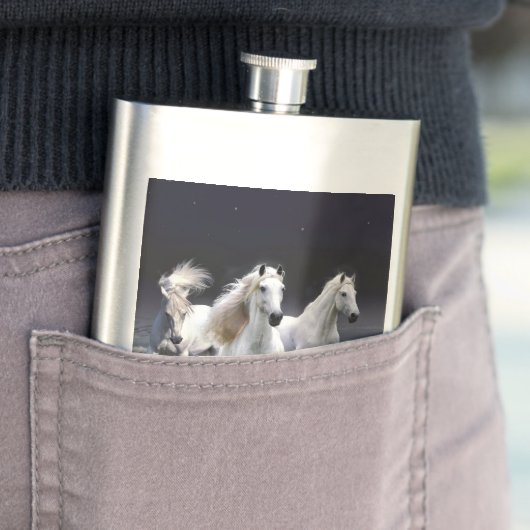 Paarden die lopen met kussens flacon (Voorbeeld)