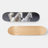 Paarden die lopen met kussens persoonlijk skateboard (Horizontaal)