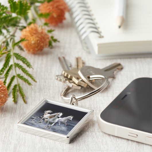 Paarden die lopen met kussens sleutelhanger (Zijkant)